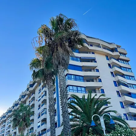 Beachfront Family With Pool Apartamento Valência